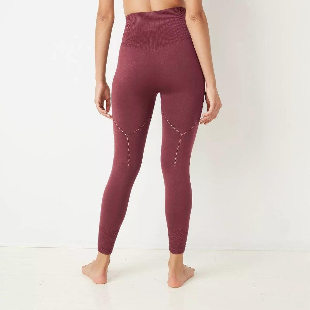High-Waisted Seamless 7/8 Leggings - JoyLab - Picture 2 of 6